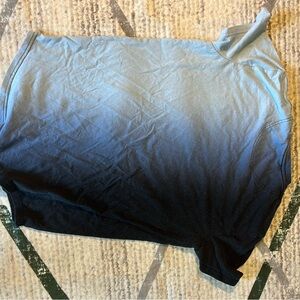 Hollister Blue Gradient Short Sleeve Tee